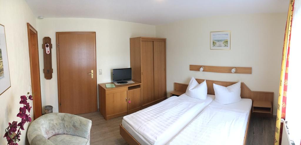 Kastanienhof Hotel Garni Zinnowitz Habitación foto