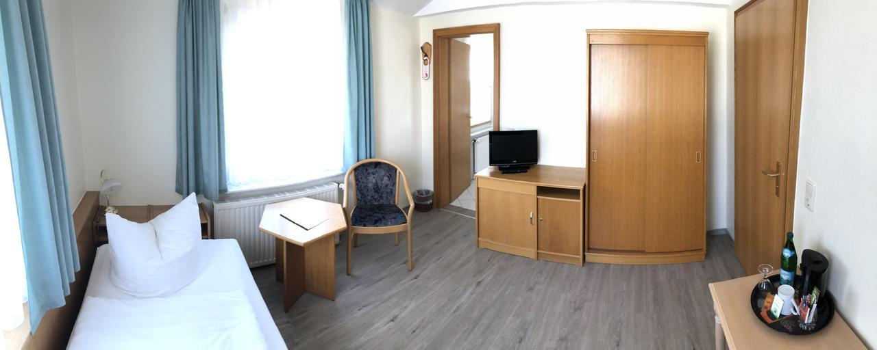 Kastanienhof Hotel Garni Zinnowitz Habitación foto